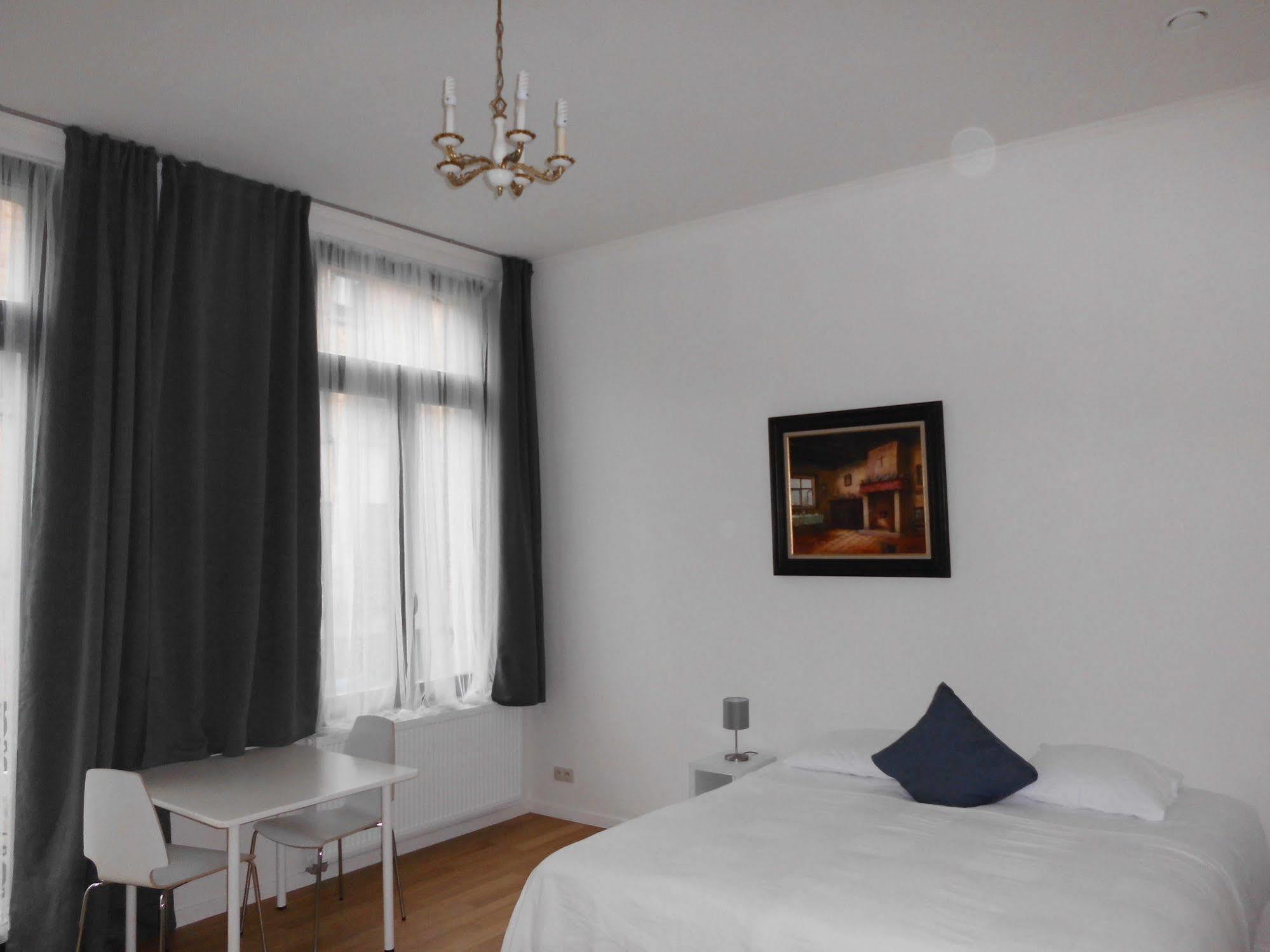 Aparthotel Midi Residence Saint-Gilles Luaran gambar