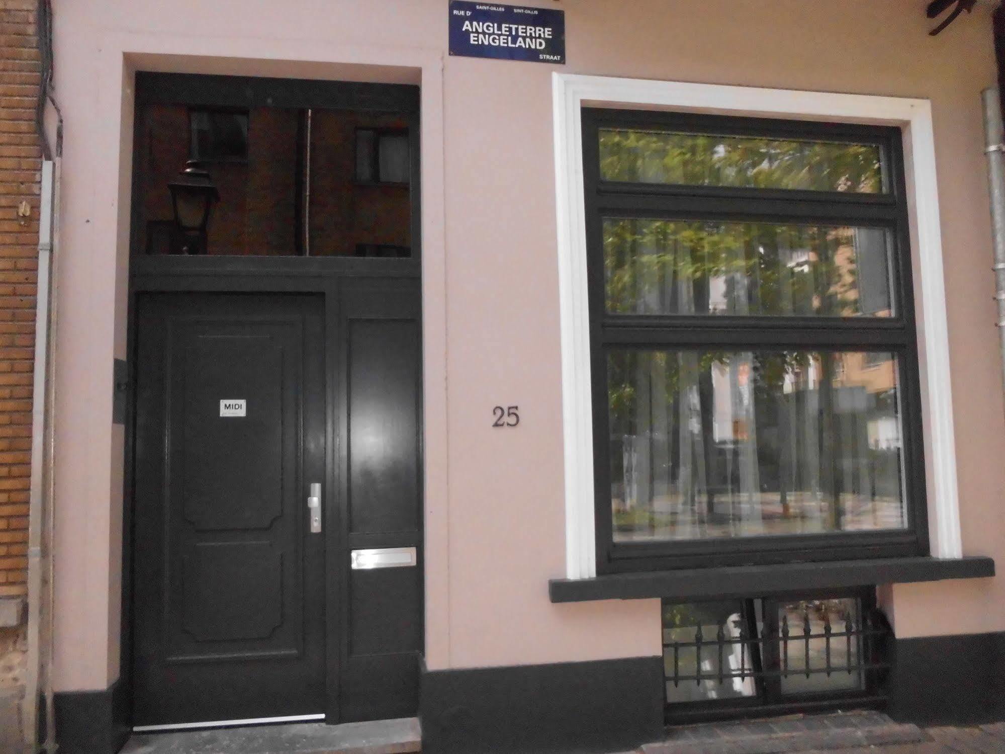 Aparthotel Midi Residence Saint-Gilles Luaran gambar